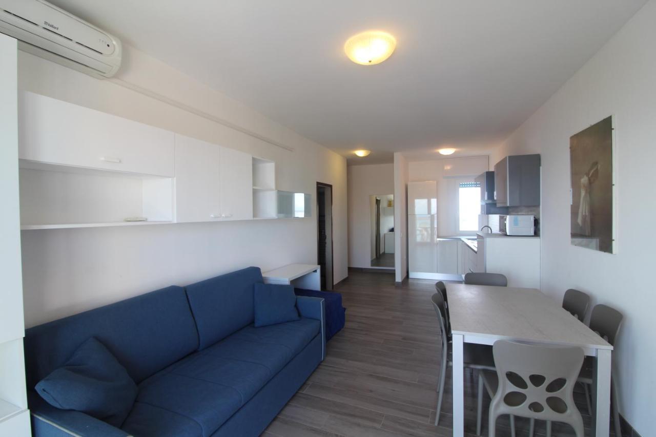 Appartamenti Puerto Do Sol Lignano Sabbiadoro Extérieur photo