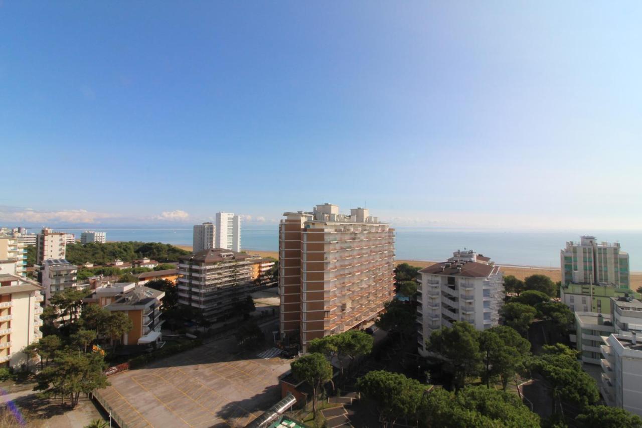 Appartamenti Puerto Do Sol Lignano Sabbiadoro Extérieur photo
