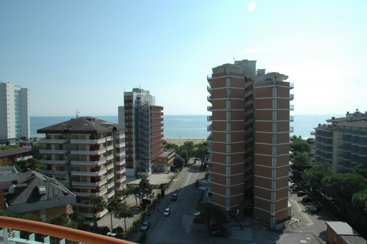 Appartamenti Puerto Do Sol Lignano Sabbiadoro Extérieur photo
