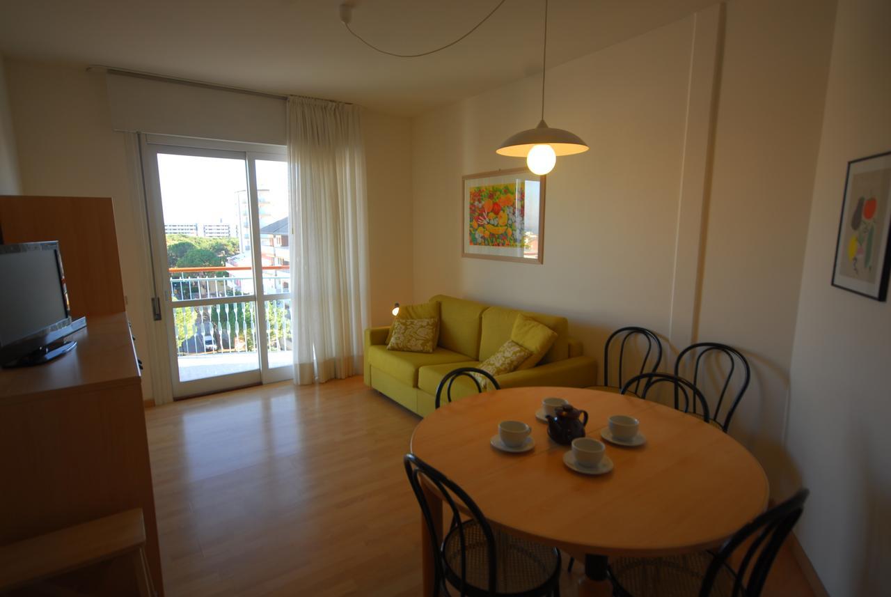 Appartamenti Puerto Do Sol Lignano Sabbiadoro Extérieur photo